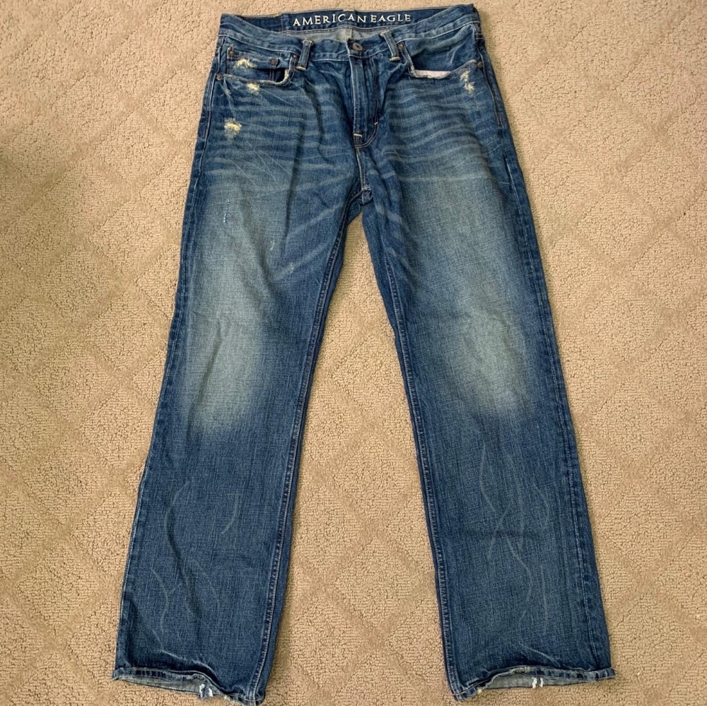American Eagle Mens Low Rise Boot Cut Jean